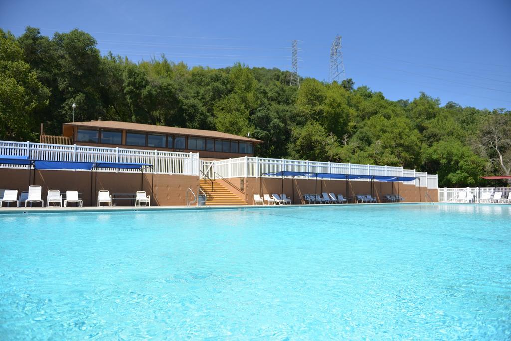 Morgan Hill Camping Resort Cabin 1 San Martin Екстер'єр фото